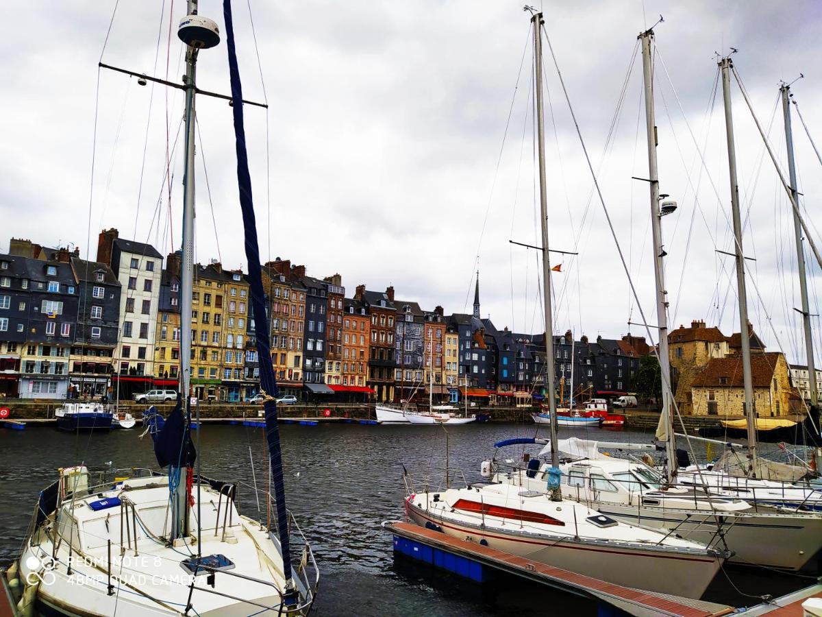 Bel Appartement A Honfleur Buitenkant foto