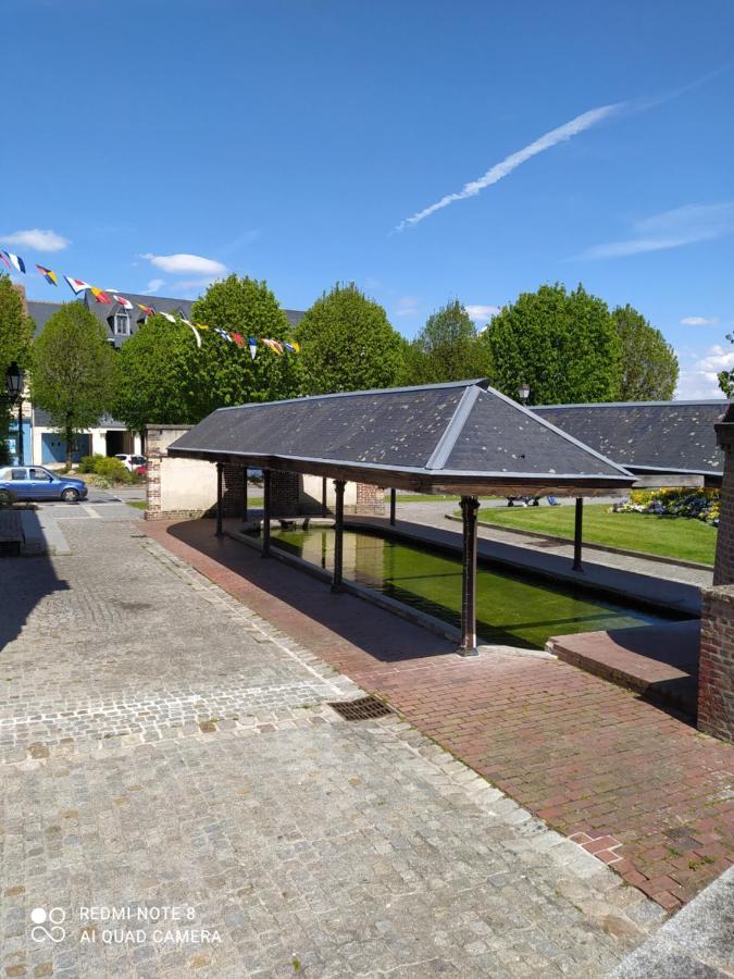 Bel Appartement A Honfleur Buitenkant foto